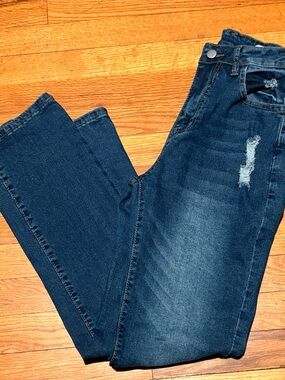 SHEIN Indigo Straight-Leg Distressed Jeans
